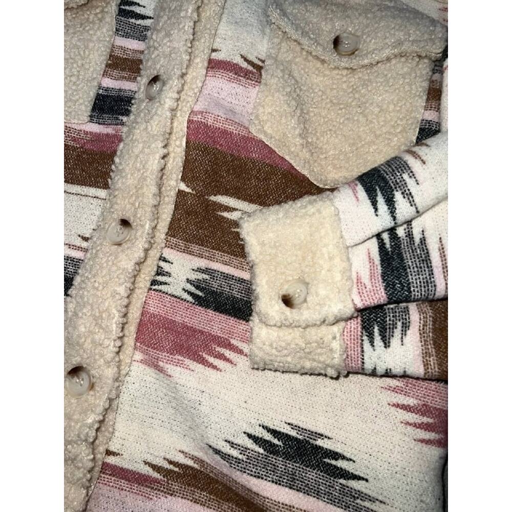 Altar'd State Beige Pink Aztec Y2k preppy Print Teddy Shacket S A005073 - Picture 5 of 12